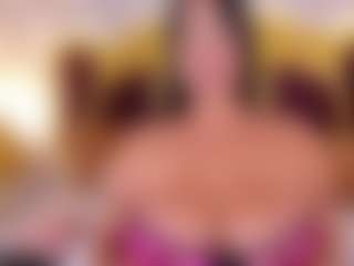Live cam show with PameelaRoberts - Fingers on CSO-WL