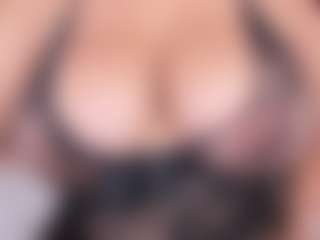 PameelaRoberts's Live Sex Cam Show