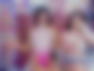 SHAINA JAY AND LUNA's Live Sex Cam Show