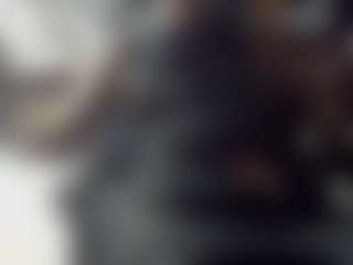 Live cam show with Topsykrit_J - Outside on Stripli.com