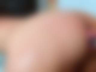 Live cam show with Nina Savage - BBW Mature on WildCum