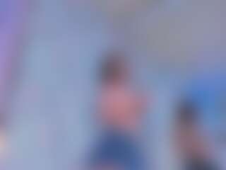 Live cam show with MelodyThompson1 - Grandes Tetas on Camversity