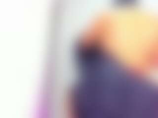 Cam Show en direct de gisellee-gomez
