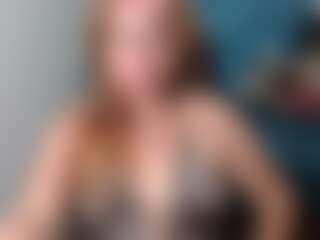 karinaamaruree's Live Sex Cam Show