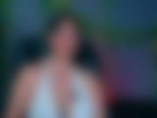 Live cam show with Kia_cast - Normal on CamwithHer
