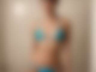 mckennaa's Live Sex Cam Show