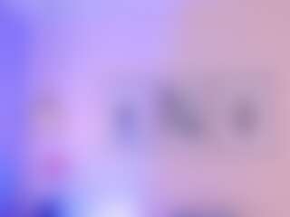 Live cam show with Alice Jackson - Raven Hair on Camsoda