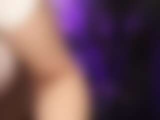 ArianaaSwift's Live Sex Cam Show