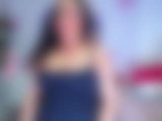 Live cam show with cristal-horny19 - Camel Toe on Soda Cam