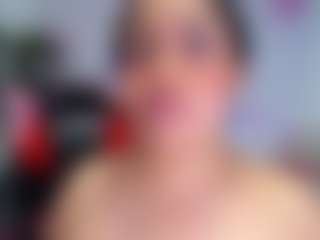 Live cam show with cristal-horny19 - Brown Hair MILF on thefappeningchat.com