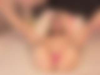 Live cam show with Lilly - Fingering on CSO-WL