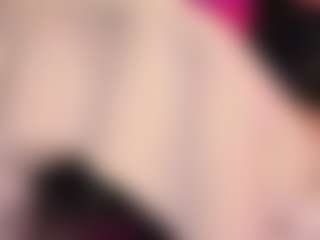 Live cam show with Lilly - Cosplay Curvy on Latina Girls