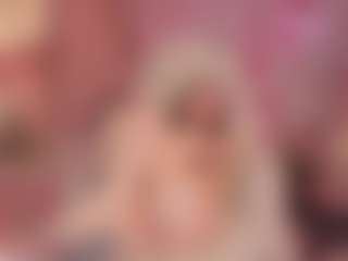 Live cam show with Lilly - Erotic Dance on madthumbs