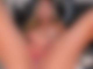 Live cam show with RebeccaHudson - Blonde Hair on Stripli.com