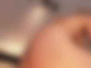 Live cam show with RebeccaHudson - Blonde Hair on livesuperchat.net