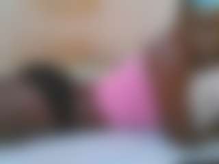 Live cam show with ashley-ella - Living Room on CamSextacy