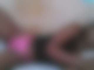 Live cam show with ashley-ella - Living Room on Camsoda