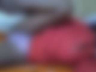 Live-camshow met ashley-ella - Living Room op Camsoda