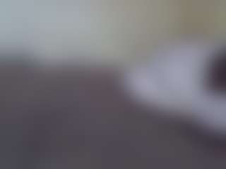 Live cam show with ashley-ella - Living Room on luckytryst.com
