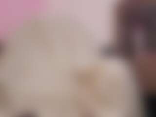 Live cam show with EmilyConnorr - Freak on Camsoda