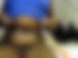 Bella's Live Sex Cam Show