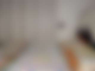 Bella's Live Sex Cam Show