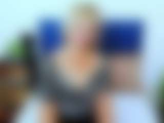 MarieDesire's Live Sex Cam Show