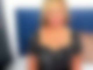 Live cam show with MarieDesire - Femdom on x69.live