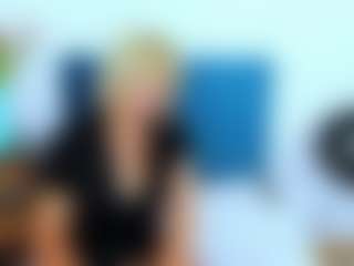 Live cam show with MarieDesire - Spy Granny on googirlz