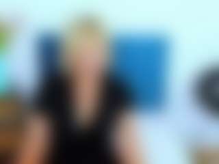 MarieDesire's Live Sex Cam Show