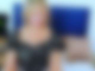 Live cam show with MarieDesire - Average on Camming Site