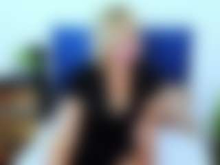 Live cam show with MarieDesire - Upskirt on Camsoda