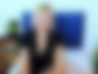 MarieDesire's Live Sex Cam Show