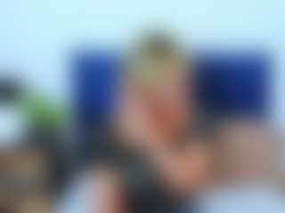 MarieDesire's Live Sex Cam Show