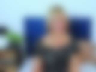 Live cam show with MarieDesire - Upskirt on Stripli.com