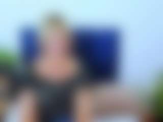 Show en direct avec MarieDesire - Blonde Hair MILF sur Camsoda