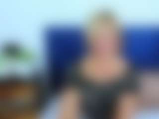 MarieDesire's Live Sex Cam Show