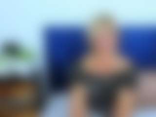 MarieDesire's Live Sex Cam Show