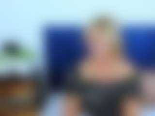 MarieDesire's Live Sex Cam Show