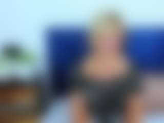 Live cam show with MarieDesire - Role Play on Fit Hotties