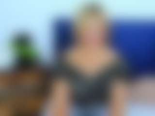 Live cam show with MarieDesire - Role Play on hrnylive.com