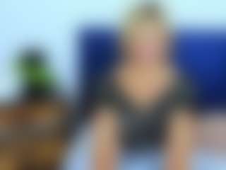 MarieDesire's Live Sex Cam Show