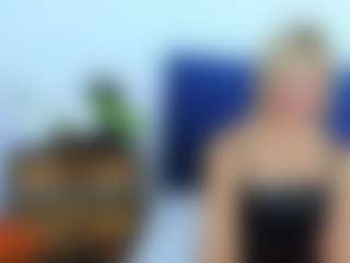 Live cam show with MarieDesire - Granny MILF on 1on1-livenow