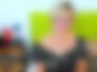 MarieDesire's Live Sex Cam Show
