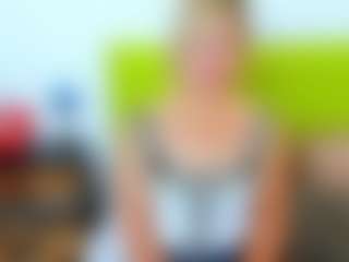 MarieDesire's Live Sex Cam Show