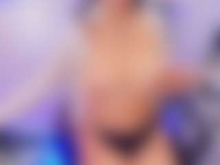 Live cam show with Zuzana21 - Strip Mature on hotwifechat.live
