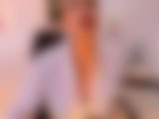 Live cam show with Zuzana21 - Flash on https://playwithruby.com
