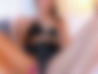 LinaGlam's Live Sex Cam Show