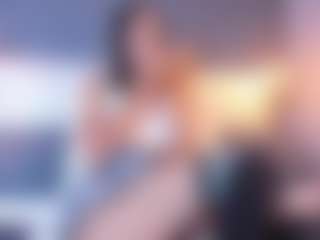 LinaGlam's Live Sex Cam Show