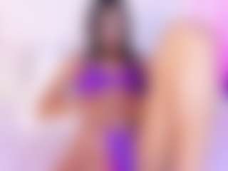 LinaGlam's Live Sex Cam Show